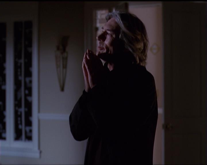 Charmed-Online-dot-net_5x07SympathyForTheDemon1170.jpg