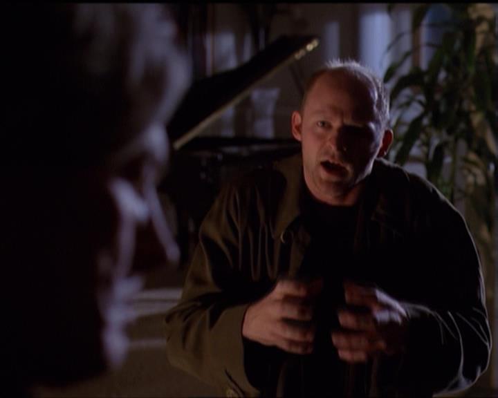 Charmed-Online-dot-net_5x07SympathyForTheDemon1213.jpg
