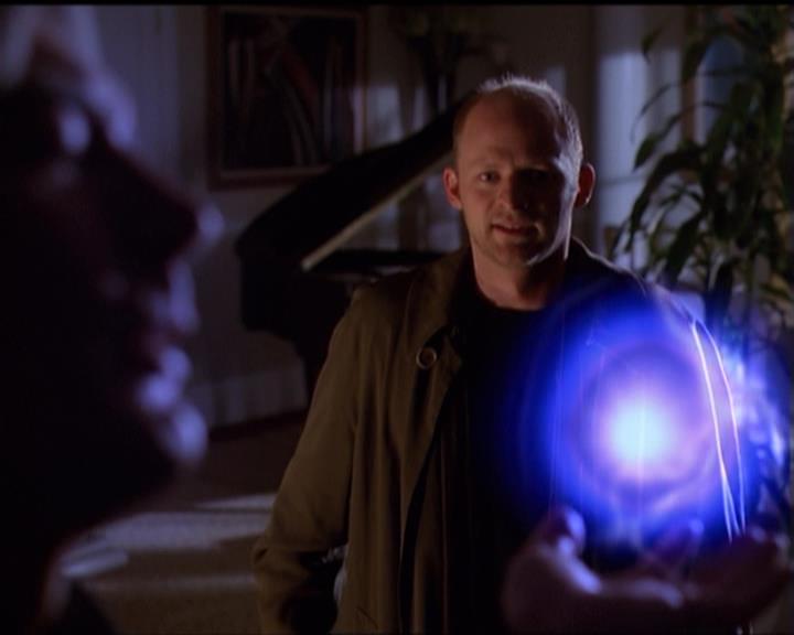 Charmed-Online-dot-net_5x07SympathyForTheDemon1222.jpg