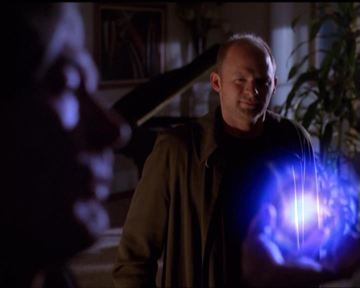 Charmed-Online-dot-net_5x07SympathyForTheDemon1225.jpg
