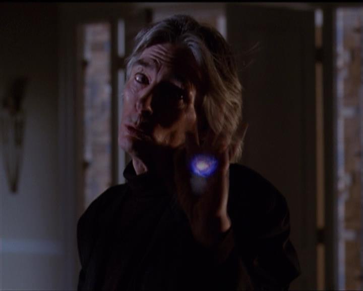 Charmed-Online-dot-net_5x07SympathyForTheDemon1230.jpg