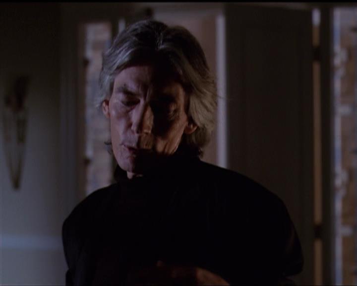 Charmed-Online-dot-net_5x07SympathyForTheDemon1236.jpg