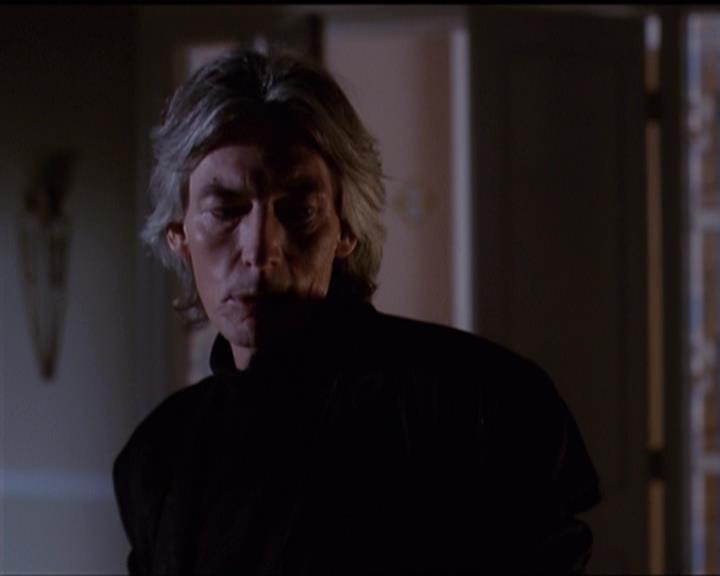 Charmed-Online-dot-net_5x07SympathyForTheDemon1237.jpg