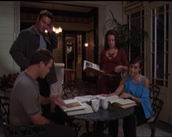 Charmed-Online-dot-net_5x07SympathyForTheDemon1252.jpg