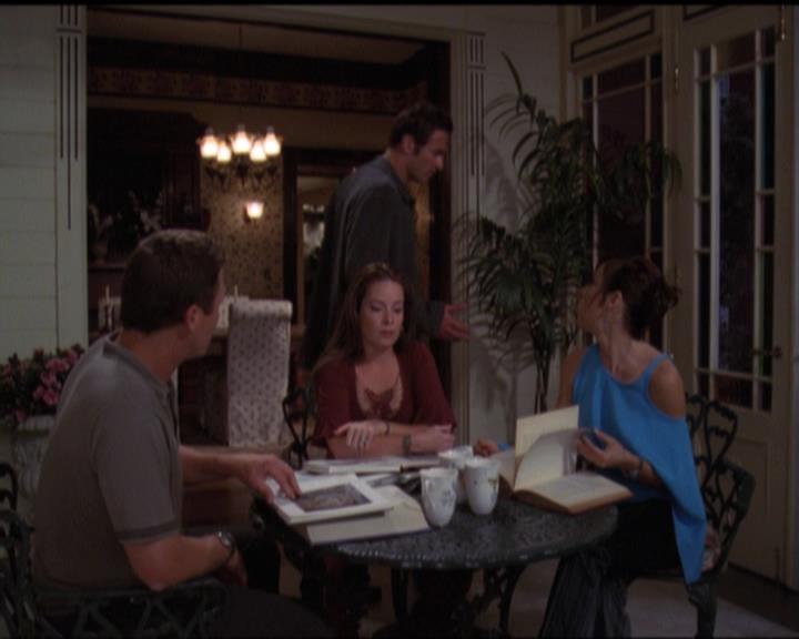 Charmed-Online-dot-net_5x07SympathyForTheDemon1268.jpg
