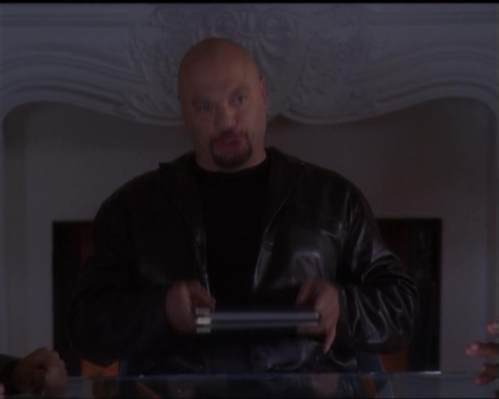 Charmed-Online-dot-net_5x07SympathyForTheDemon1391.jpg