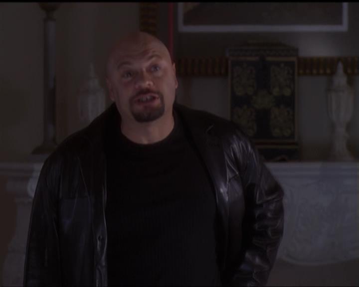 Charmed-Online-dot-net_5x07SympathyForTheDemon1397.jpg