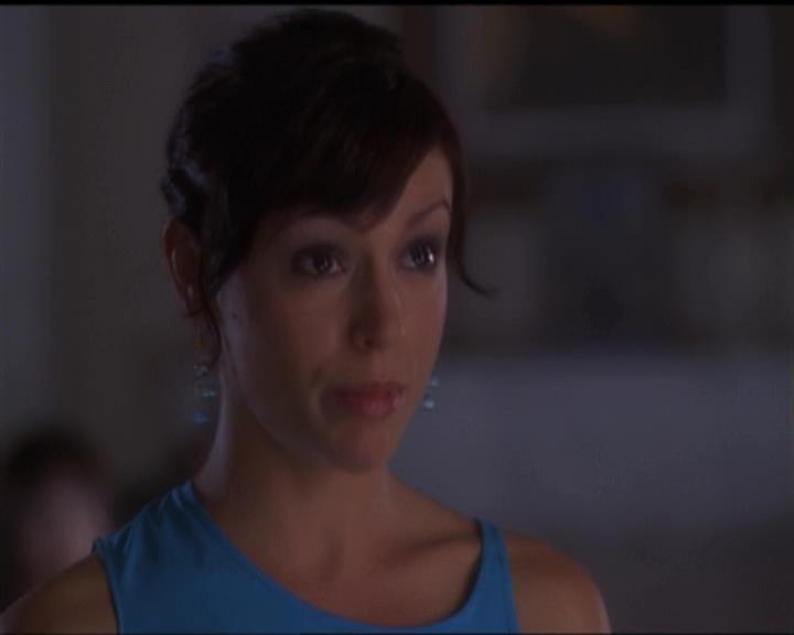 Charmed-Online-dot-net_5x07SympathyForTheDemon1422.jpg