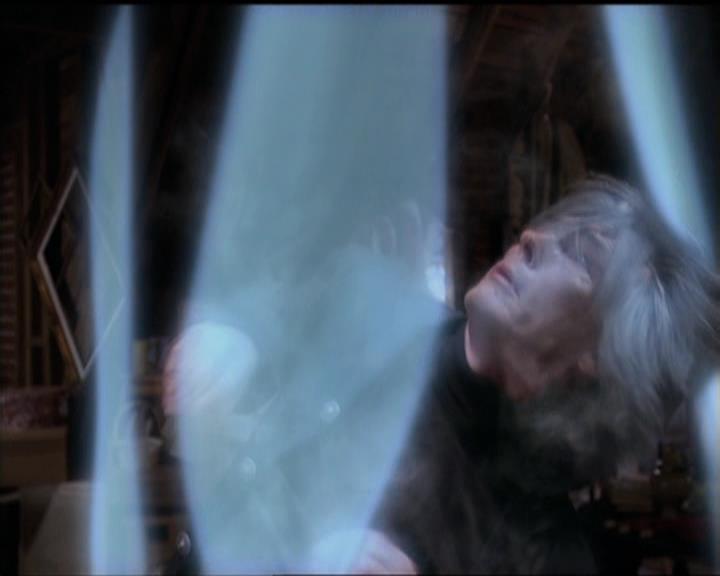Charmed-Online-dot-net_5x07SympathyForTheDemon1469.jpg