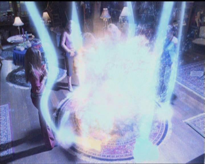Charmed-Online-dot-net_5x07SympathyForTheDemon1474.jpg