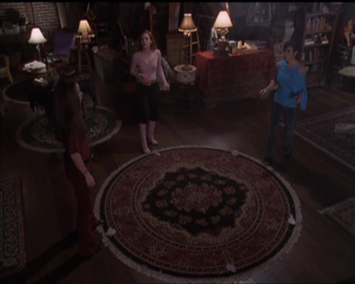 Charmed-Online-dot-net_5x07SympathyForTheDemon1498.jpg
