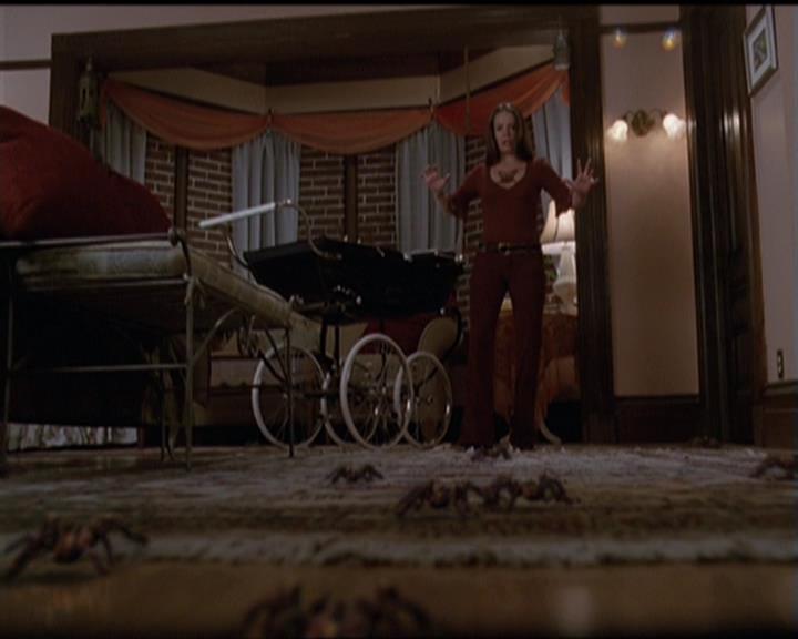 Charmed-Online-dot-net_5x07SympathyForTheDemon1582.jpg