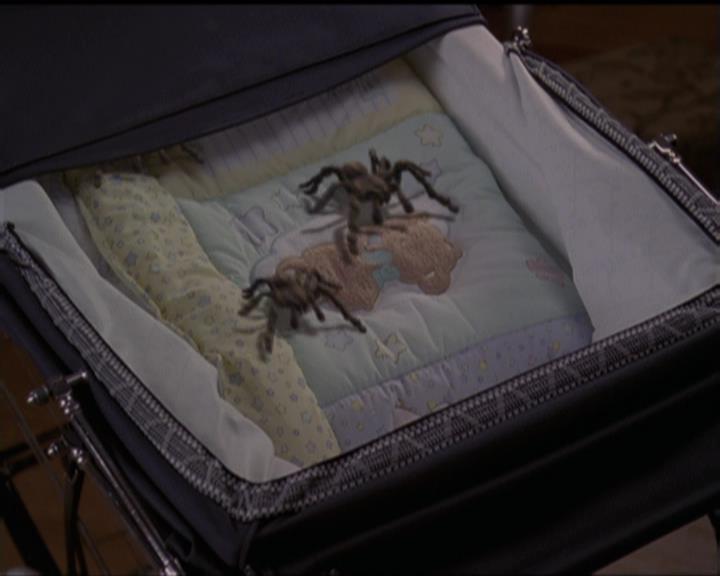 Charmed-Online-dot-net_5x07SympathyForTheDemon1585.jpg