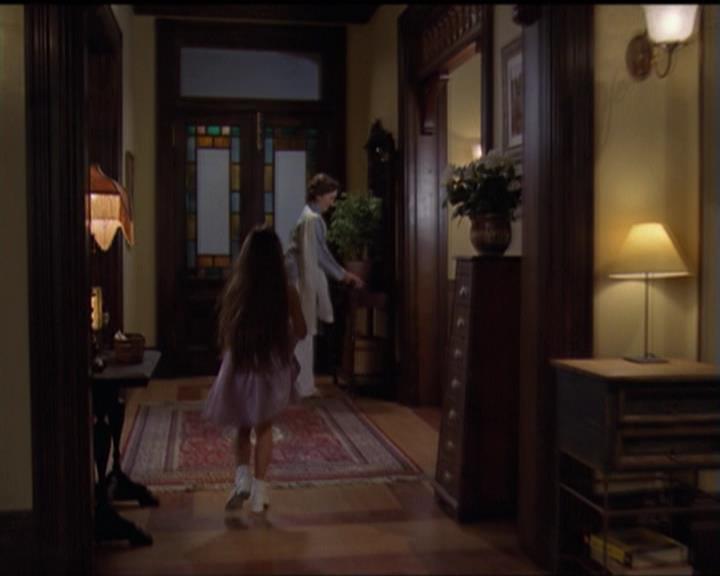 Charmed-Online-dot-net_5x07SympathyForTheDemon1736.jpg