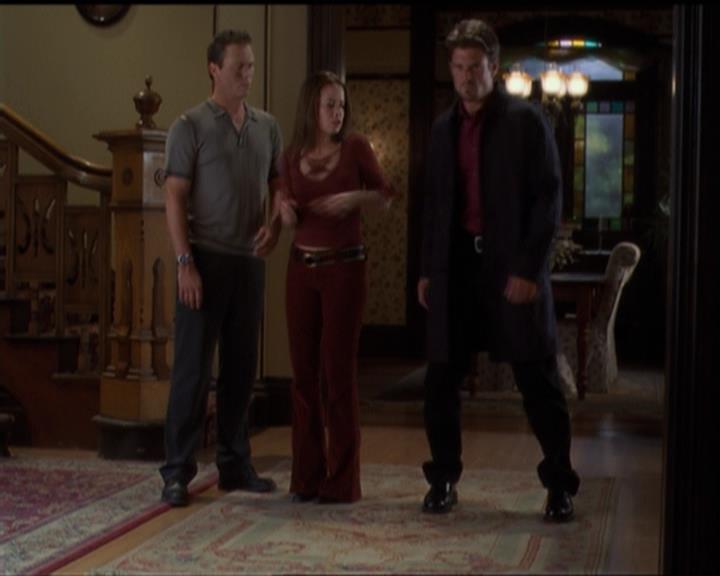 Charmed-Online-dot-net_5x07SympathyForTheDemon1758.jpg