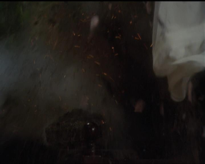 Charmed-Online-dot-net_5x07SympathyForTheDemon1761.jpg