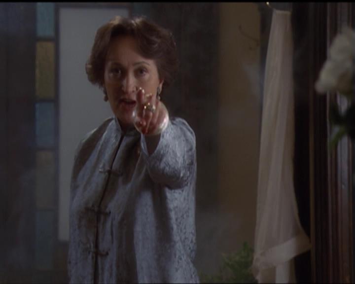 Charmed-Online-dot-net_5x07SympathyForTheDemon1765.jpg