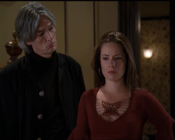 Charmed-Online-dot-net_5x07SympathyForTheDemon1794.jpg