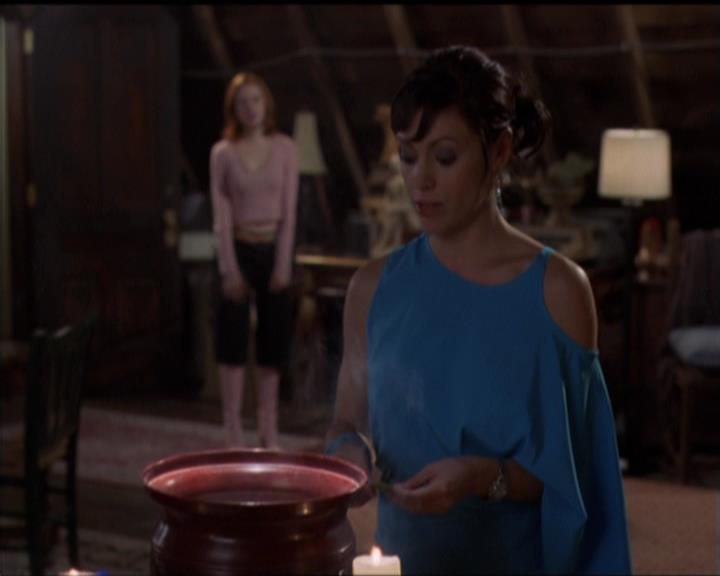 Charmed-Online-dot-net_5x07SympathyForTheDemon1808.jpg