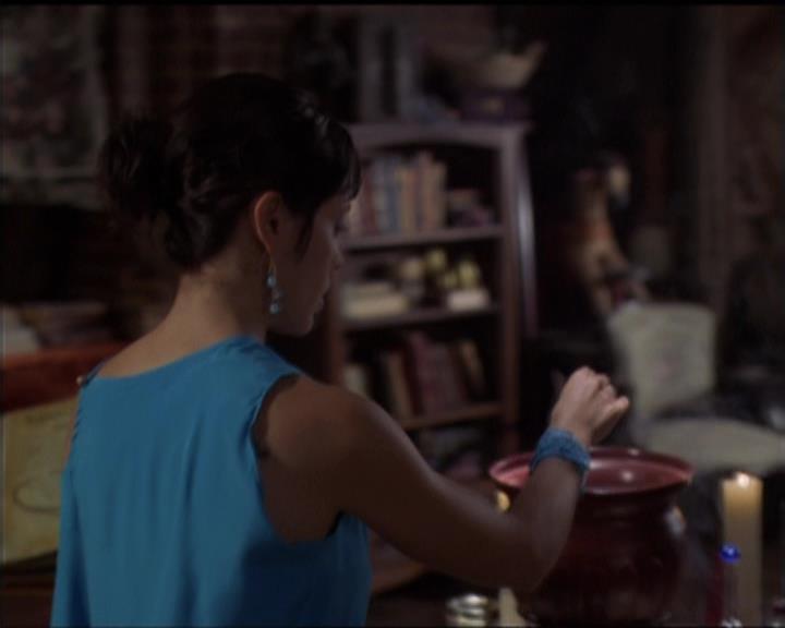 Charmed-Online-dot-net_5x07SympathyForTheDemon1818.jpg