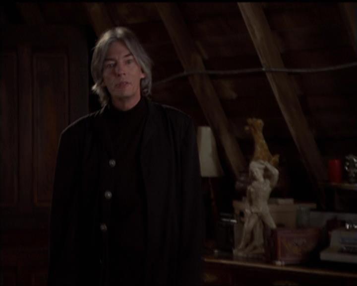 Charmed-Online-dot-net_5x07SympathyForTheDemon1830.jpg