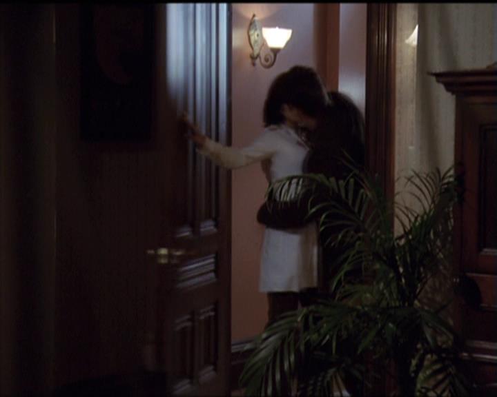 Charmed-Online-dot-net_5x08AWitchInTime0110.jpg
