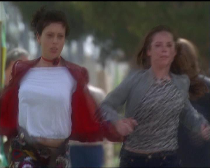 Charmed-Online-dot-net_5x08AWitchInTime0430.jpg