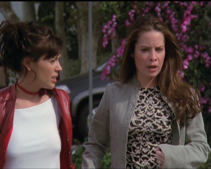 Charmed-Online-dot-net_5x08AWitchInTime0438.jpg