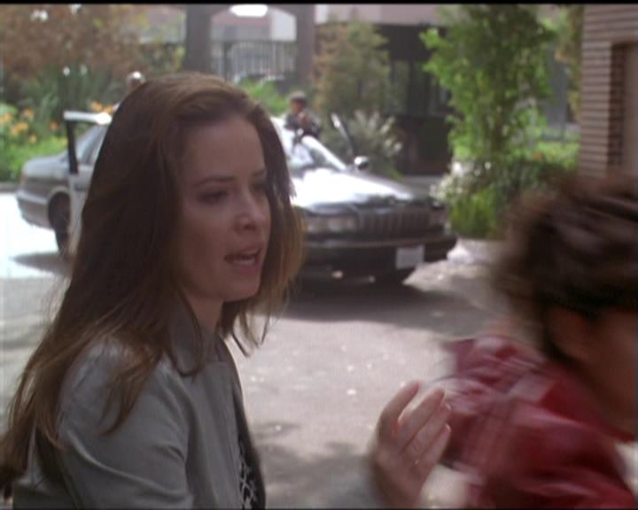 Charmed-Online-dot-net_5x08AWitchInTime0455.jpg
