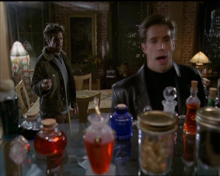 Charmed-Online-dot-net_5x08AWitchInTime1182.jpg