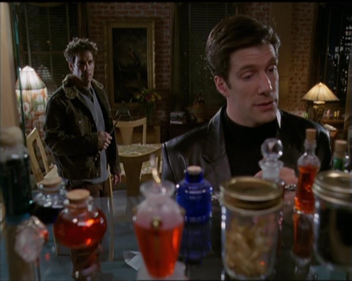 Charmed-Online-dot-net_5x08AWitchInTime1190.jpg