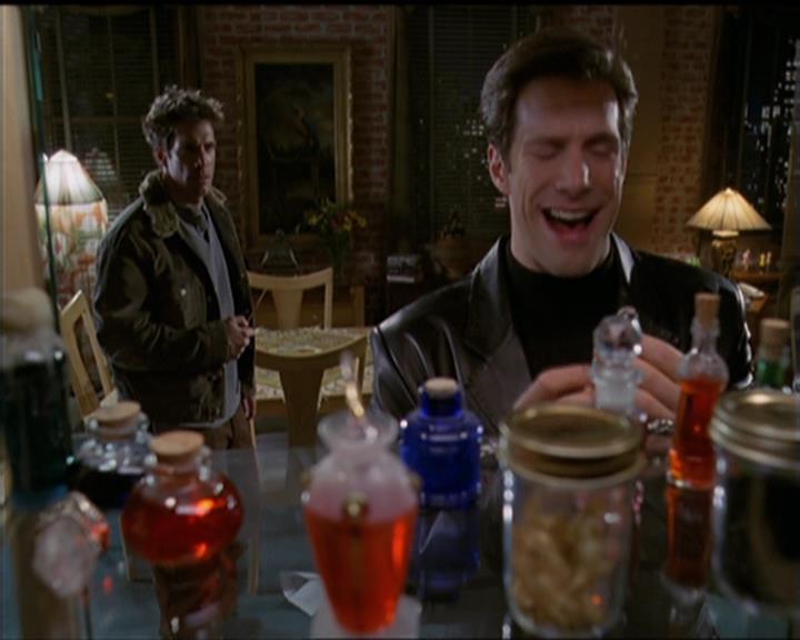 Charmed-Online-dot-net_5x08AWitchInTime1195.jpg