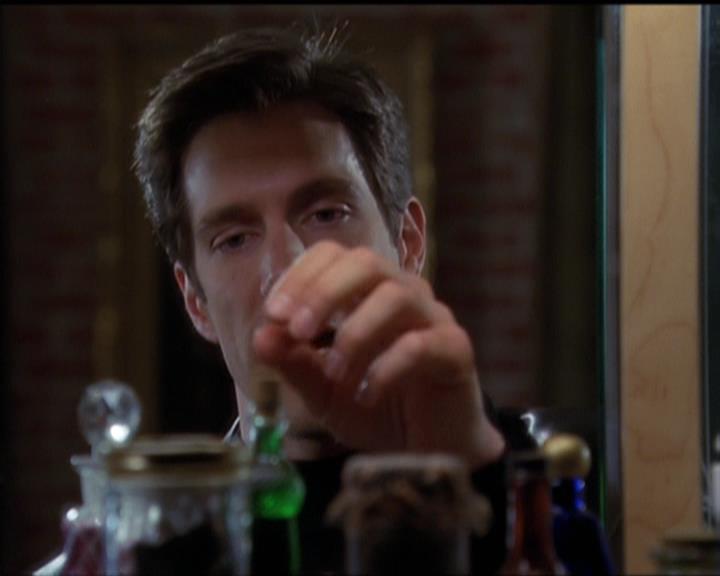 Charmed-Online-dot-net_5x08AWitchInTime1198.jpg
