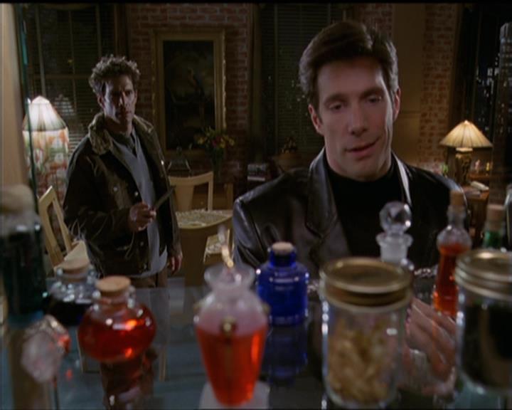 Charmed-Online-dot-net_5x08AWitchInTime1214.jpg
