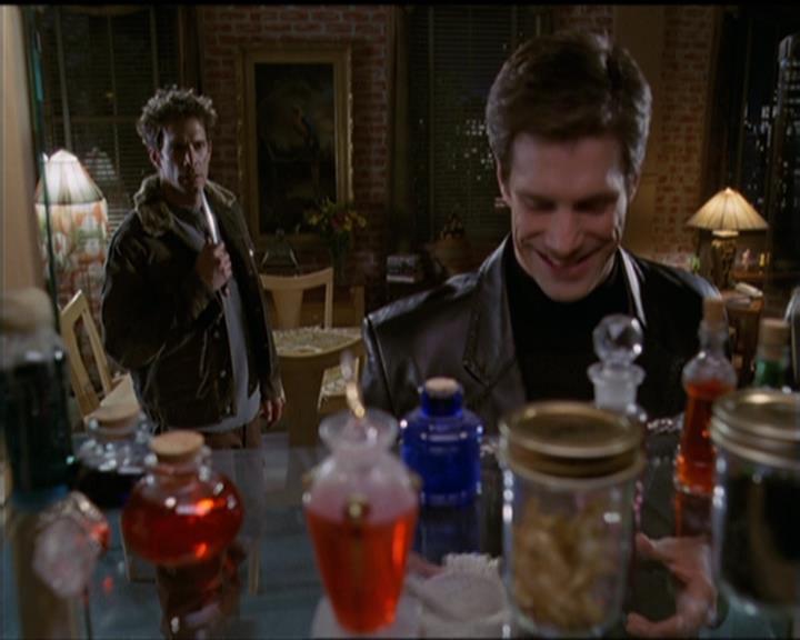 Charmed-Online-dot-net_5x08AWitchInTime1216.jpg