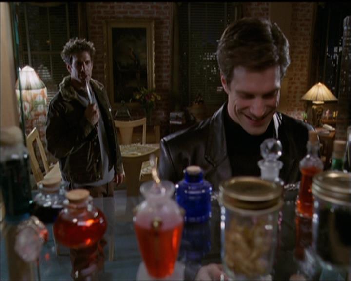Charmed-Online-dot-net_5x08AWitchInTime1217.jpg