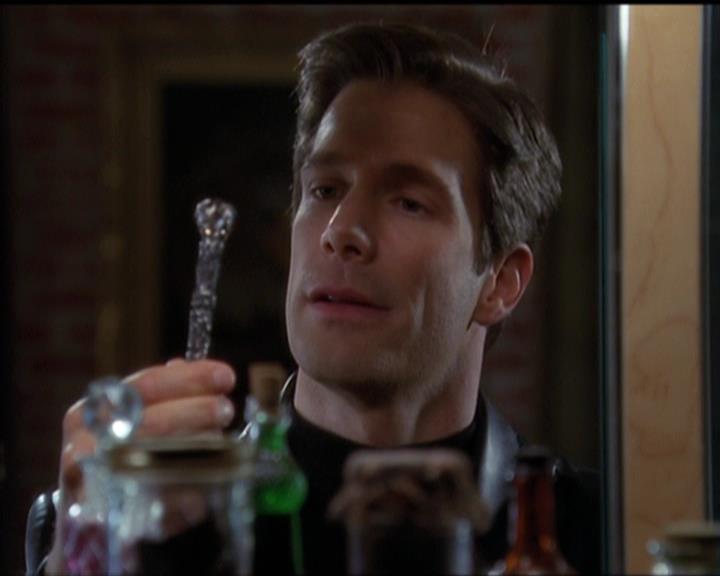 Charmed-Online-dot-net_5x08AWitchInTime1226.jpg Charmed-Online-dot-net_5x08AWitchInTime1226.jpg