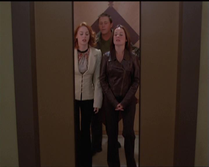 Charmed-Online-dot-net_5x08AWitchInTime1328.jpg