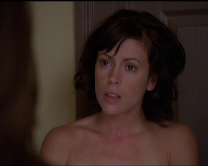 Charmed-Online-dot-net_5x08AWitchInTime1379.jpg