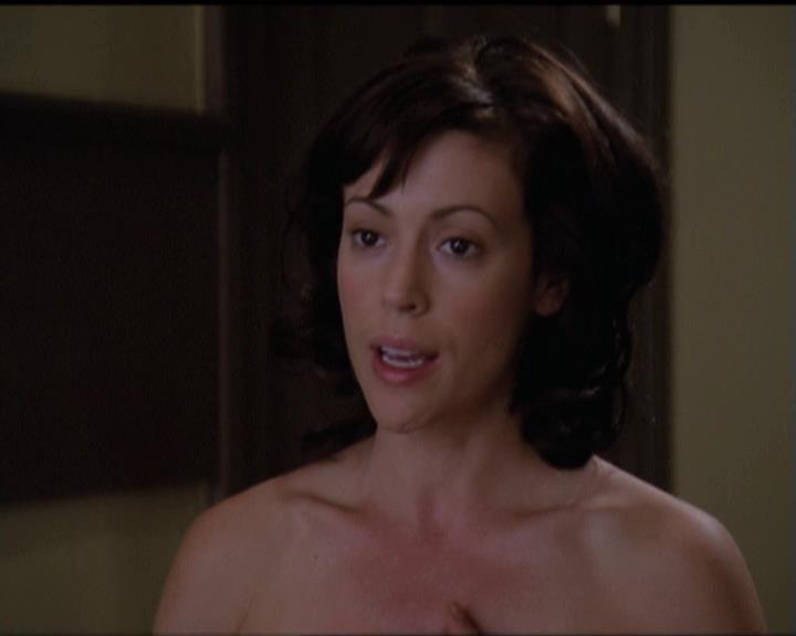 Charmed-Online-dot-net_5x08AWitchInTime1428.jpg