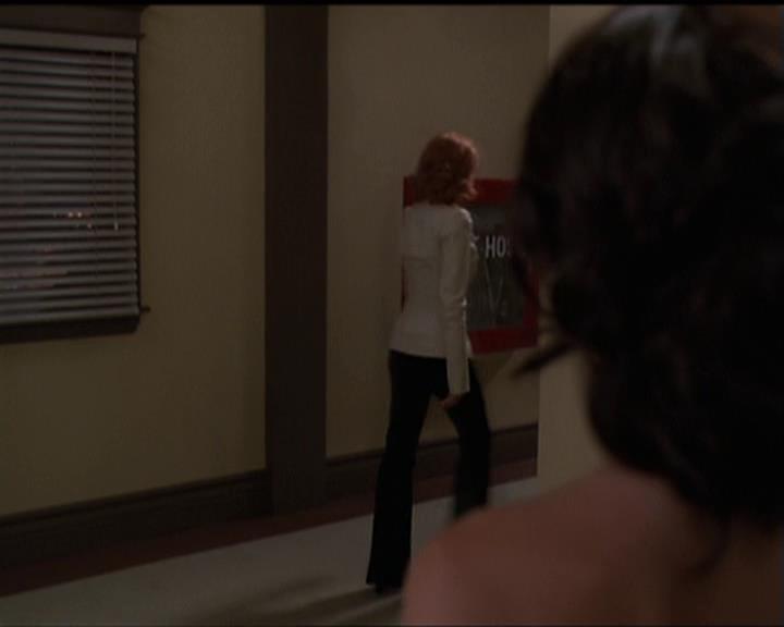 Charmed-Online-dot-net_5x08AWitchInTime1448.jpg