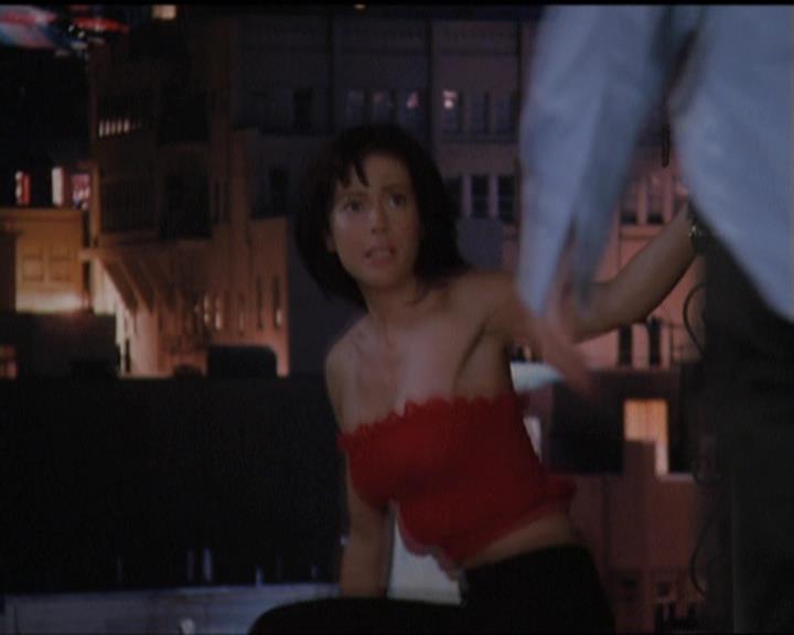 Charmed-Online-dot-net_5x08AWitchInTime1481.jpg