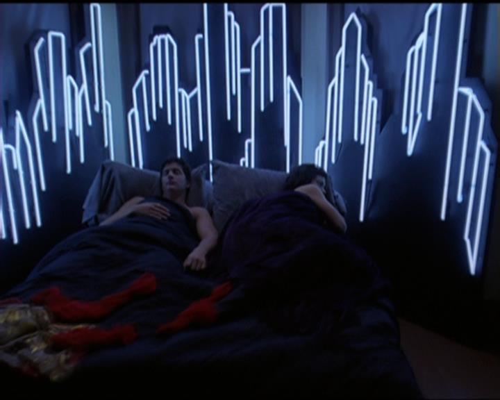 Charmed-Online-dot-net_5x08AWitchInTime1625.jpg
