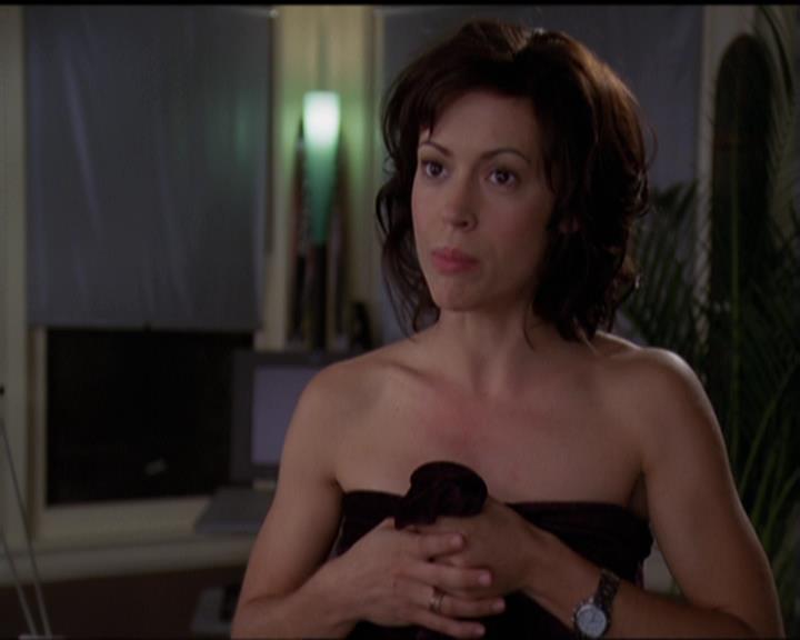 Charmed-Online-dot-net_5x08AWitchInTime1657.jpg