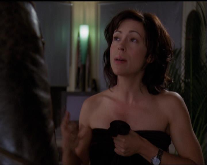 Charmed-Online-dot-net_5x08AWitchInTime1666.jpg
