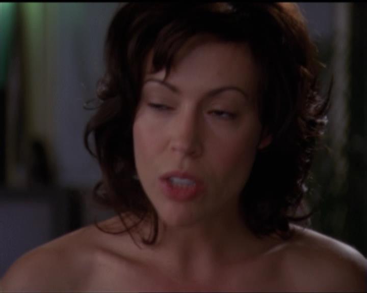 Charmed-Online-dot-net_5x08AWitchInTime1680.jpg