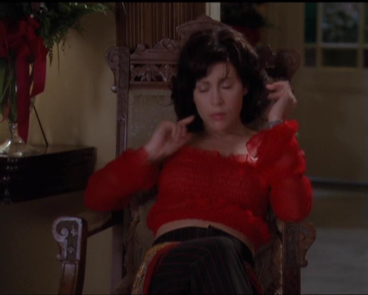 Charmed-Online-dot-net_5x08AWitchInTime1862.jpg
