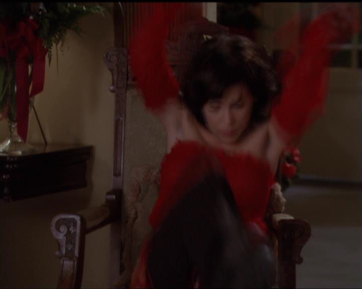 Charmed-Online-dot-net_5x08AWitchInTime1886.jpg