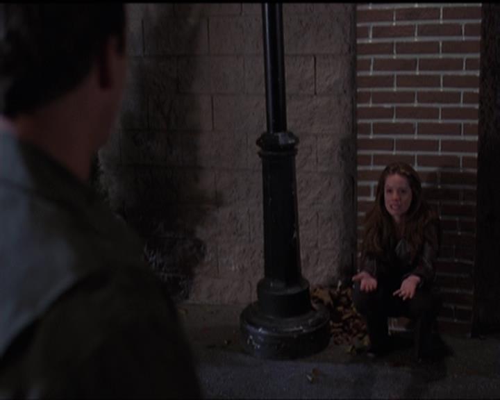 Charmed-Online-dot-net_5x08AWitchInTime1967.jpg