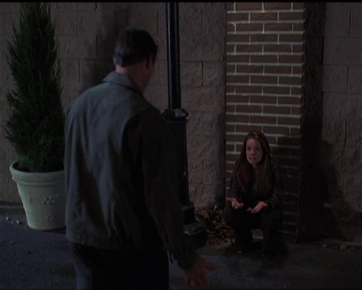 Charmed-Online-dot-net_5x08AWitchInTime1972.jpg